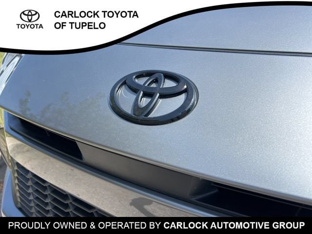 2026 Toyota Camry SE - Photo 12