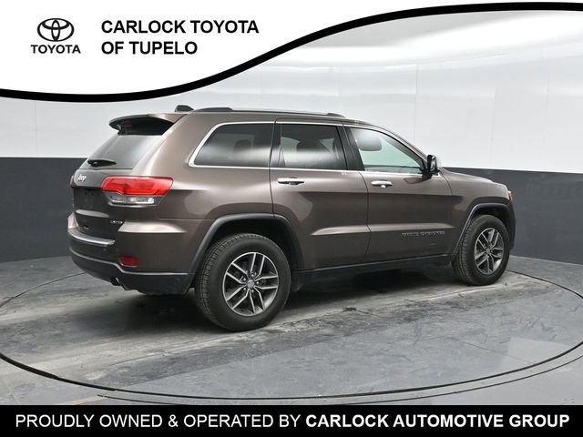 2017 Jeep Grand Cherokee Limited photo 2