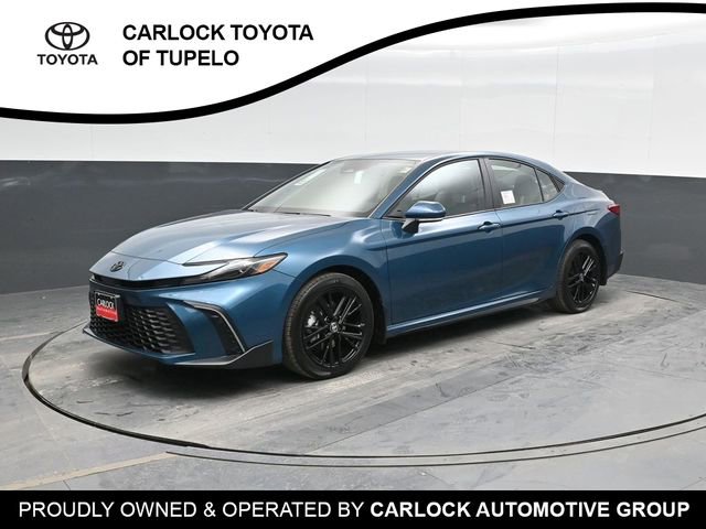 2026 Toyota Camry SE's photo