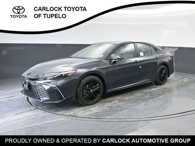 2026 Toyota Camry SE's photo