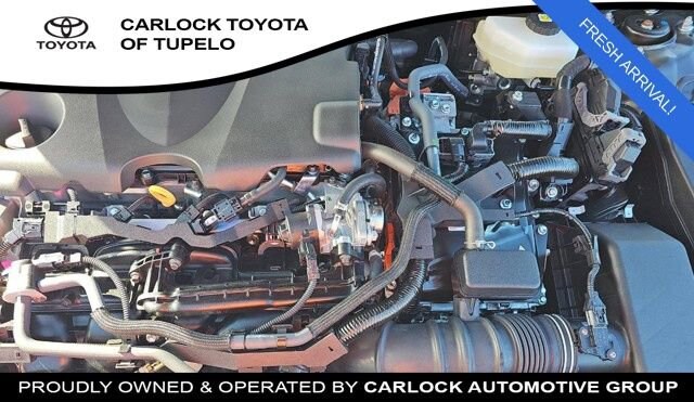 2025 Toyota Camry SE - Photo 16