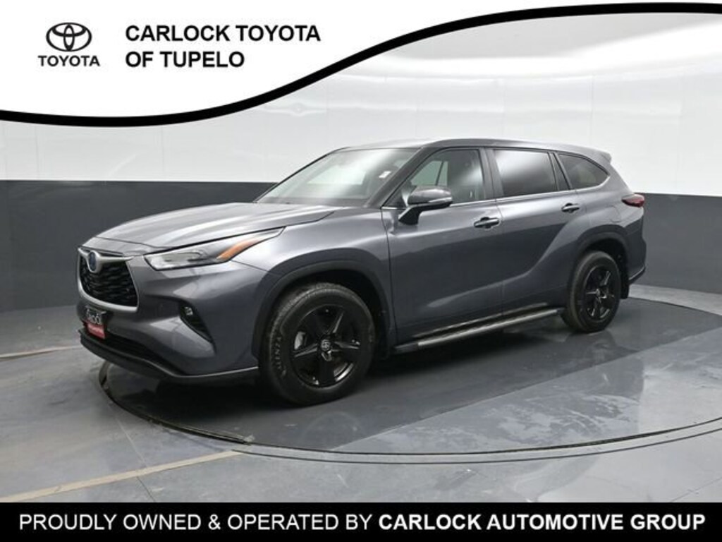 Used 2024 Toyota Highlander Hybrid LE SUV