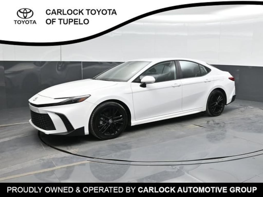 Used 2026 Toyota Camry SE Sedan