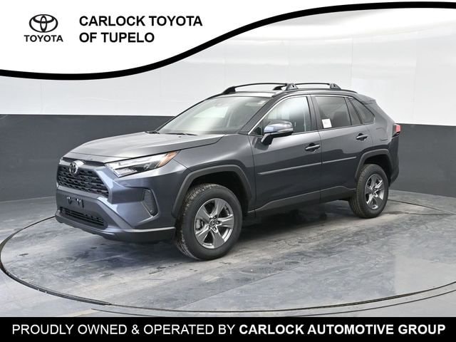 2025 Toyota RAV4 XLE's photo