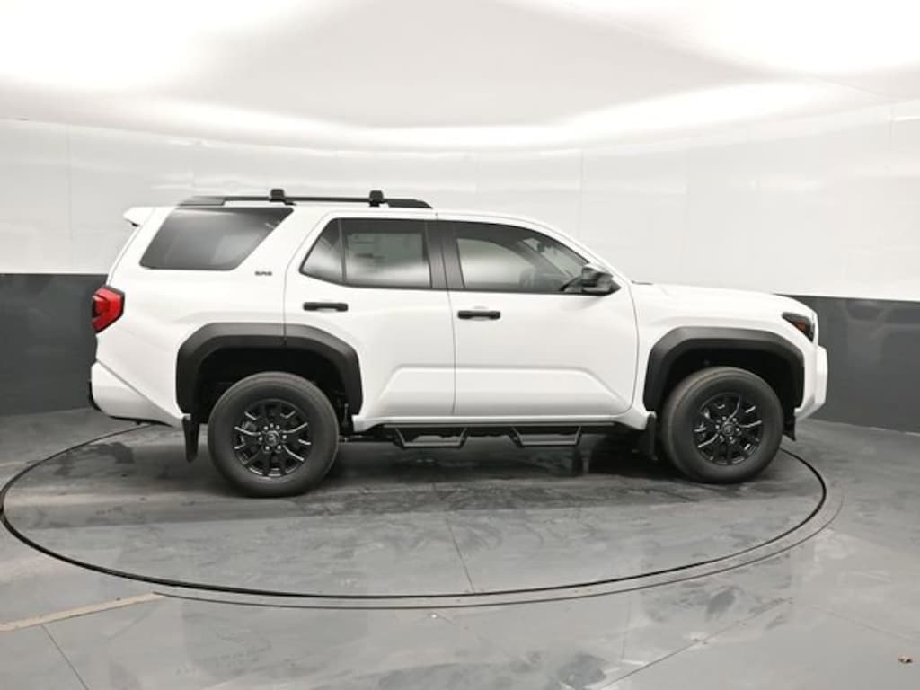 New 2025 Toyota 4Runner SR5 2WD SR5