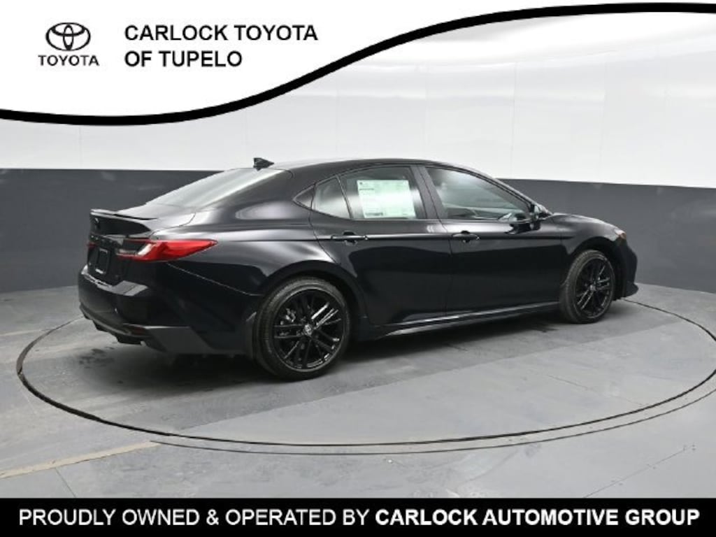 Used 2026 Toyota Camry SE Sedan