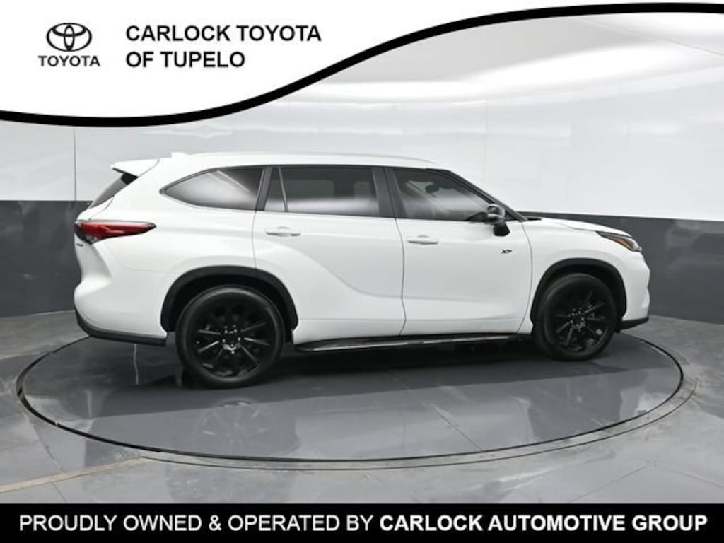 Used 2023 Toyota Highlander Hybrid XLE SUV