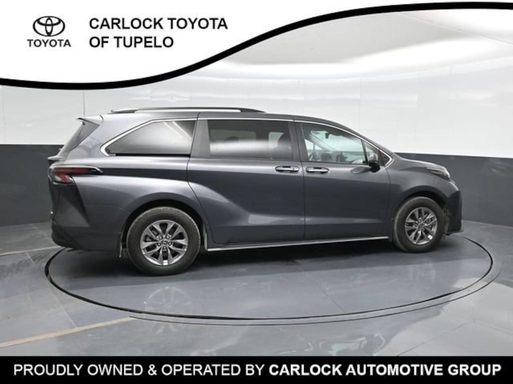 Used 2025 Toyota Sienna XLE 8 Passenger Van Passenger Van