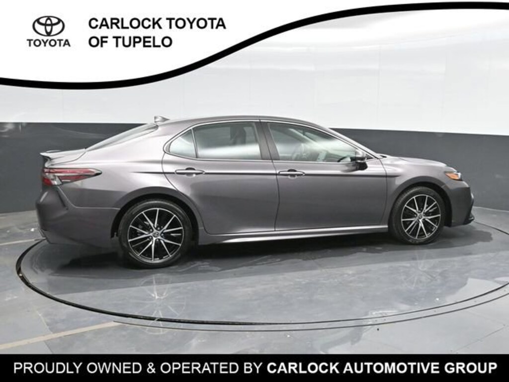 Used 2023 Toyota Camry SE Sedan