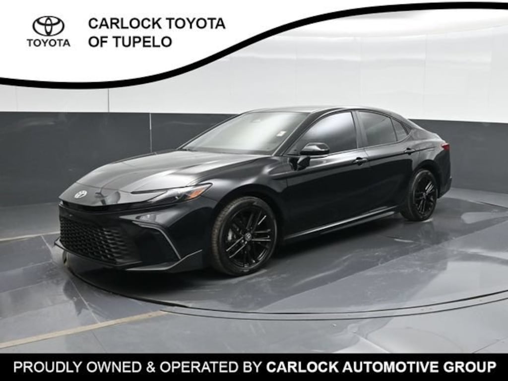Used 2026 Toyota Camry SE Sedan