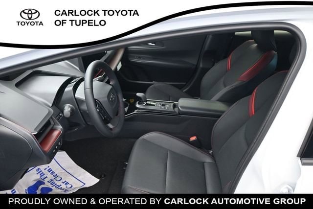 2026 Toyota Prius Plug-in Hybrid XSE Premium - Photo 9