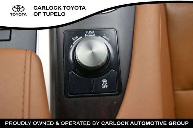 2021 Lexus RX 350 - Photo 21