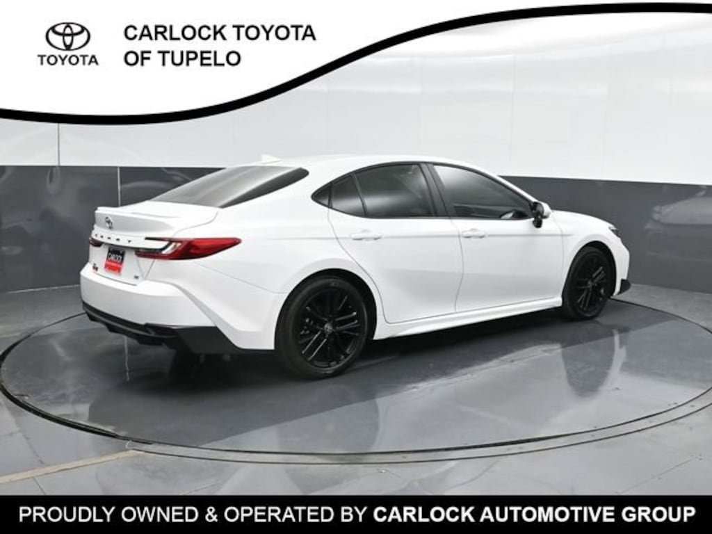 Used 2026 Toyota Camry SE Sedan