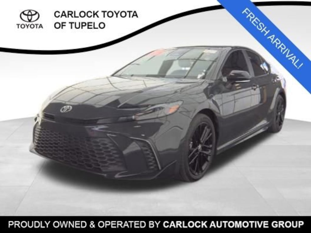 Used 2025 Toyota Camry SE Sedan