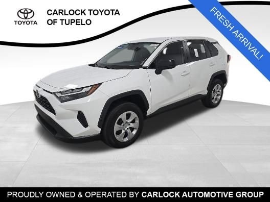 2024 Toyota RAV4 LE FWD's photo