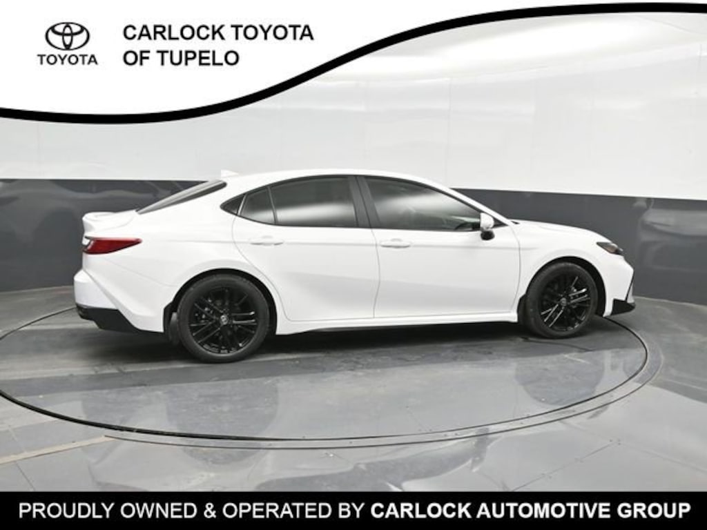 Used 2025 Toyota Camry SE Sedan