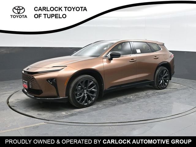 2025 Toyota Crown Signia Limited's photo