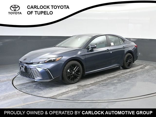 2026 Toyota Camry SE's photo