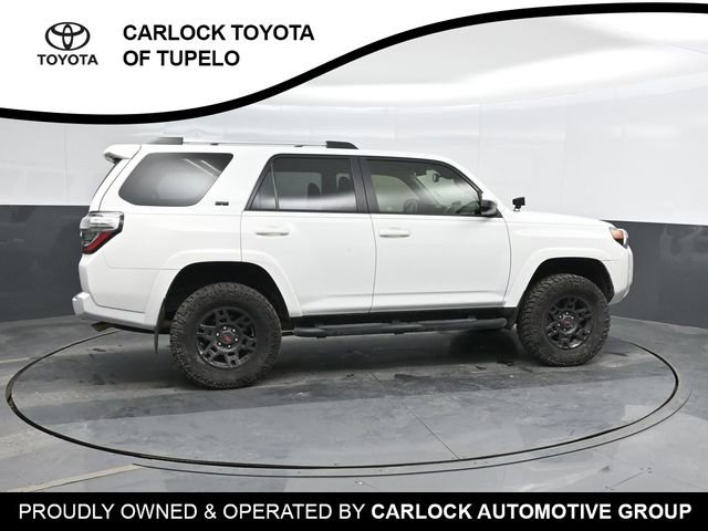 2021 Toyota 4Runner SR5 photo 3