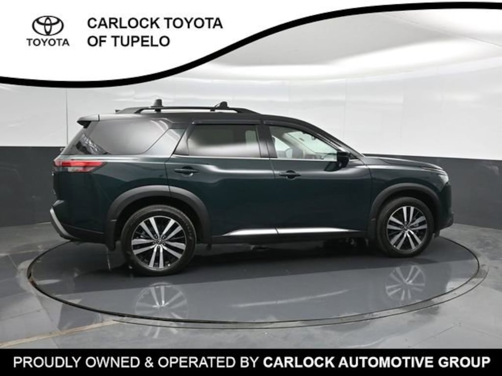 Used 2025 Nissan Pathfinder Platinum SUV