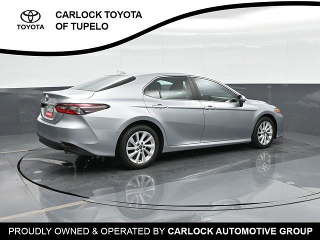 2024 Toyota Camry LE photo 2