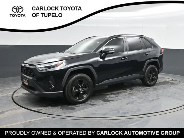 2023 Toyota RAV4 XLE's photo