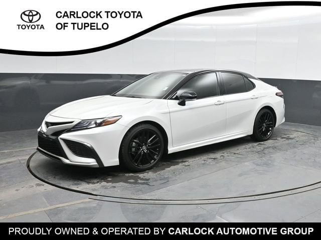 2022 Toyota Camry XSE's photo