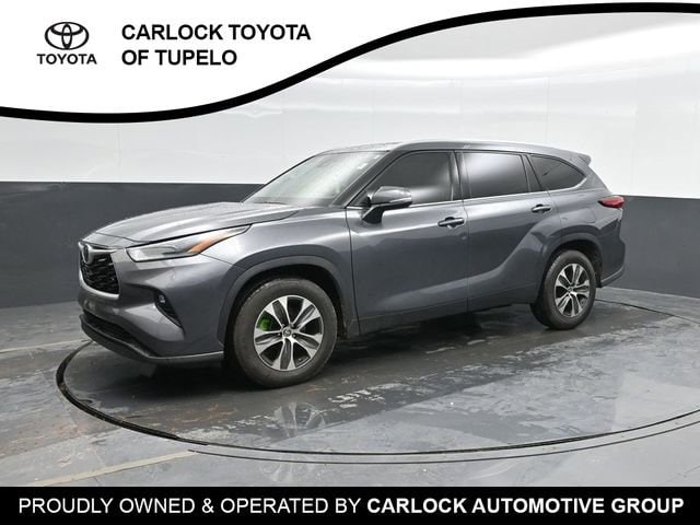 2021 Toyota Highlander XLE's photo