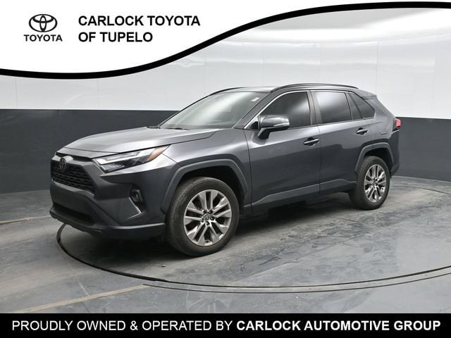 2022 Toyota RAV4 XLE Premium's photo