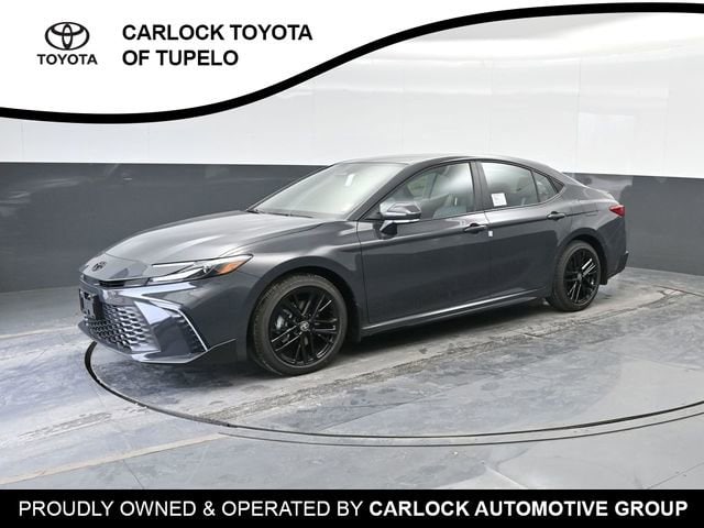 2026 Toyota Camry SE's photo