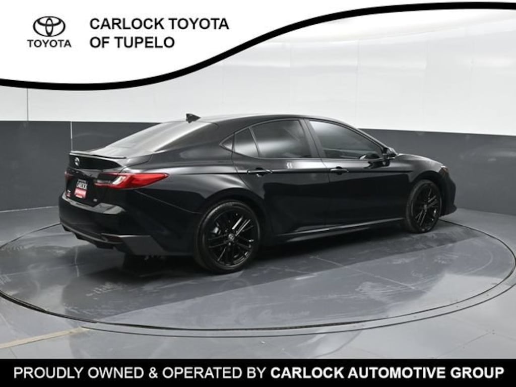 Used 2026 Toyota Camry SE Sedan