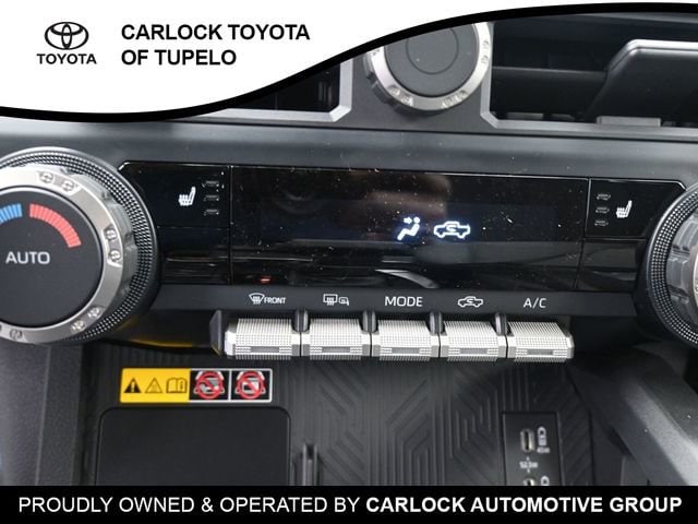 2025 Toyota Tacoma TRD Sport - Photo 10