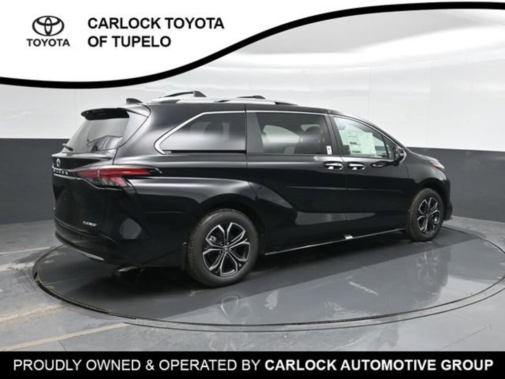 New 2026 Toyota Sienna Platinum 7 PASSENGER