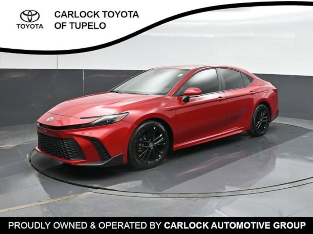 Used 2025 Toyota Camry SE Sedan
