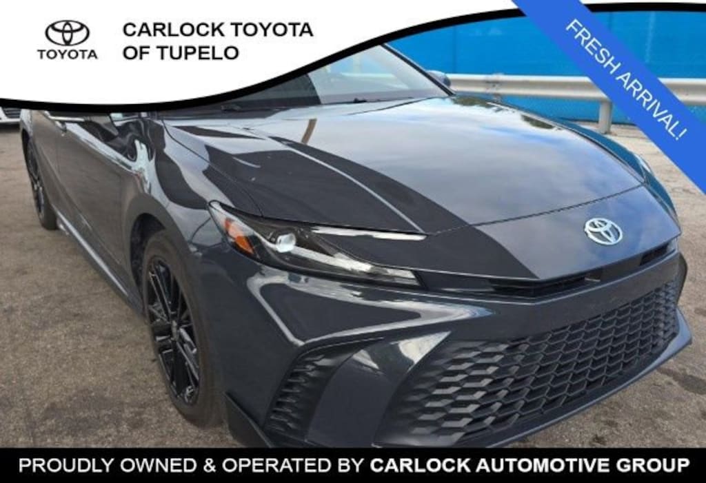 Used 2025 Toyota Camry SE Sedan