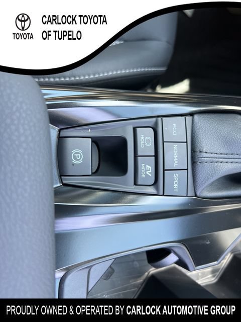 2026 Toyota Camry SE - Photo 32