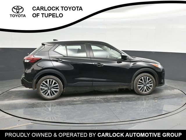 2024 Nissan Kicks SV photo 2