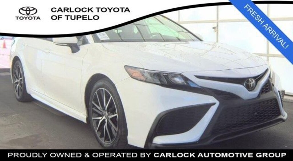 Used 2023 Toyota Camry SE Sedan