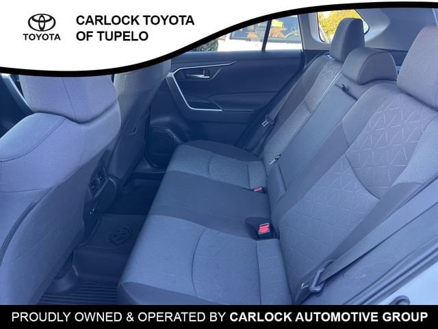 2023 Toyota RAV4 XLE - Photo 25