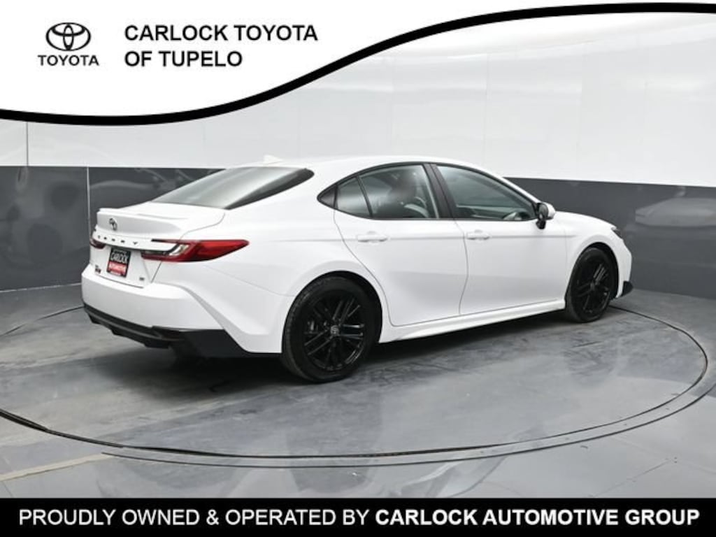 Used 2026 Toyota Camry SE Sedan