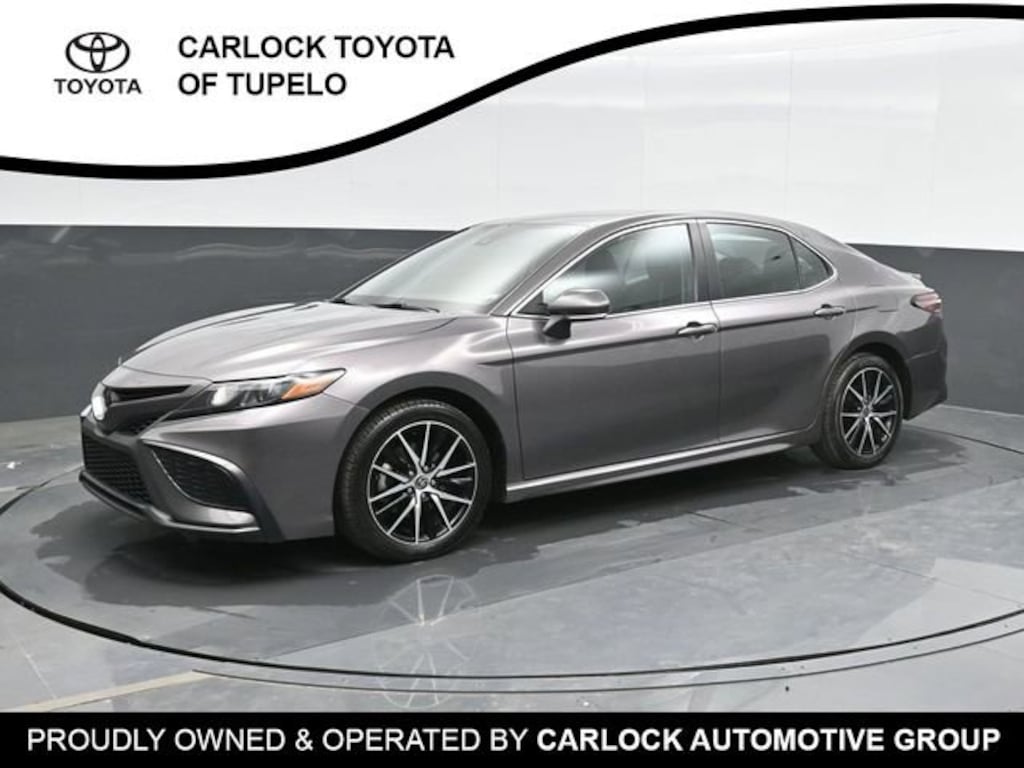 Used 2023 Toyota Camry SE Sedan