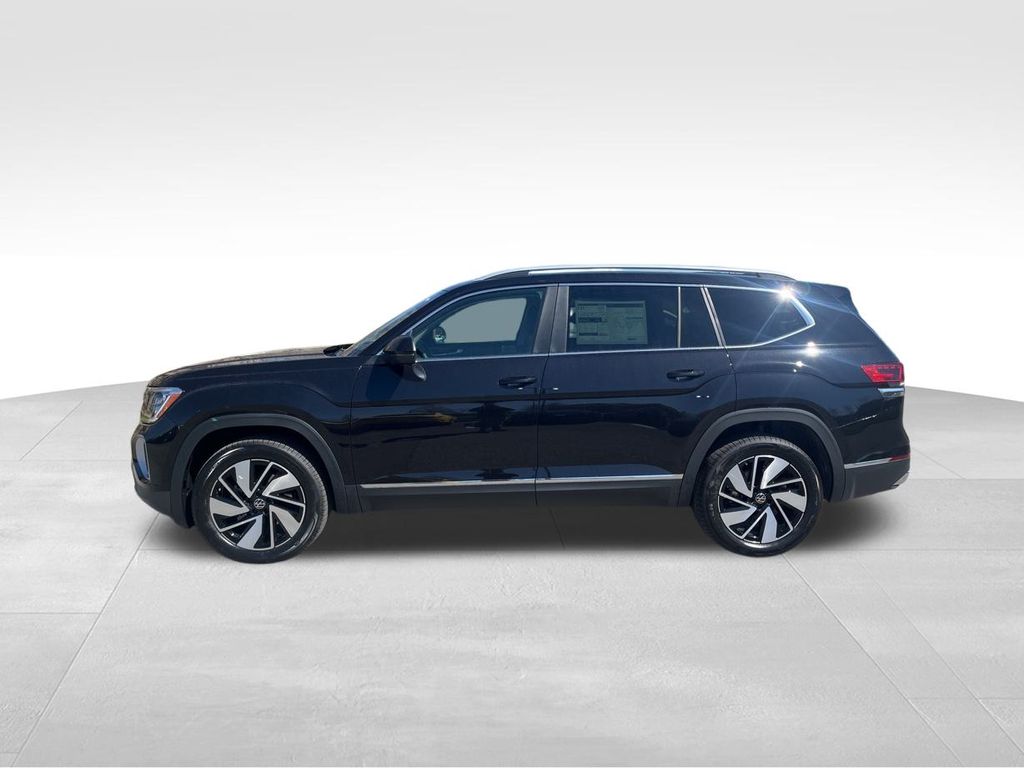 2025 Volkswagen Atlas SEL photo 3