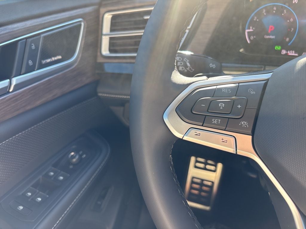 2026 Volkswagen Atlas SEL Premium R-Line - Photo 19