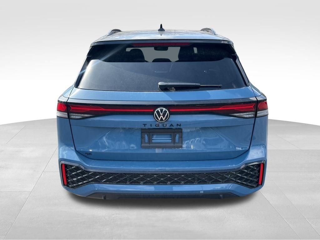 2026 Volkswagen Tiguan SE R-LINE BLACK - Photo 7