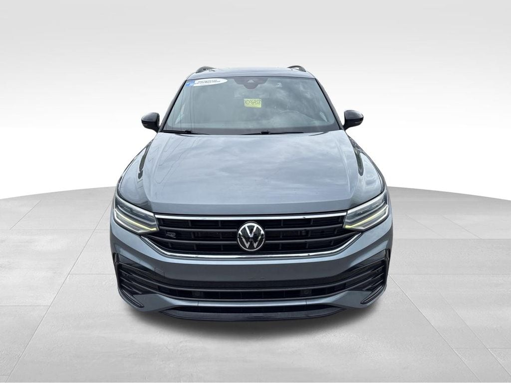 Certified 2022 Volkswagen Tiguan 2.0T SE R-Line Black SUV