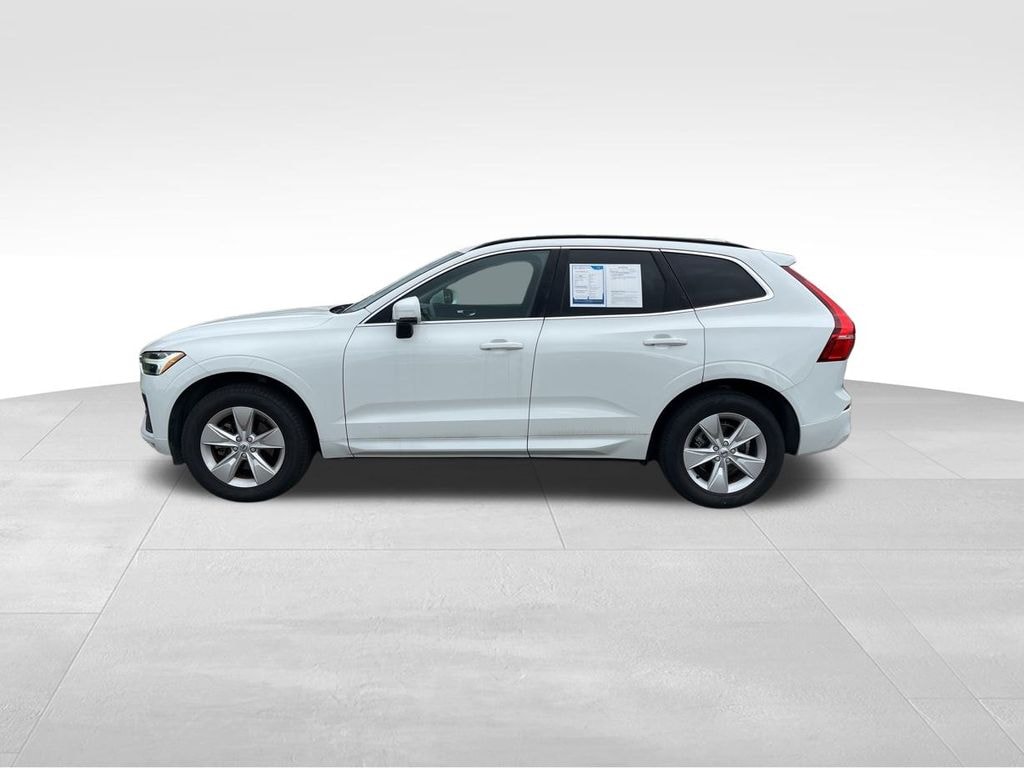 Used 2022 Volvo XC60 B5 FWD Momentum SUV
