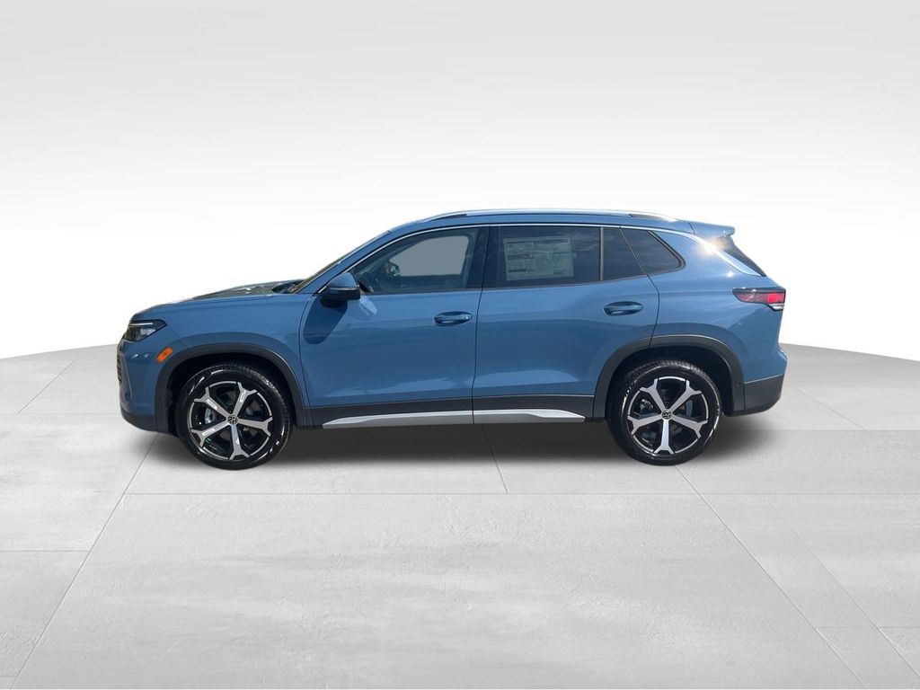 2025 Volkswagen Tiguan SE photo 2
