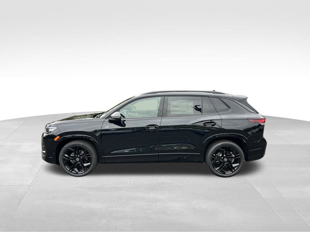 New 2026 Volkswagen Tiguan SE R-Line Black SUV