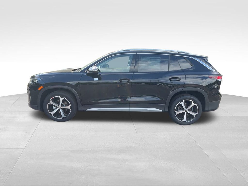 2025 Volkswagen Tiguan SE photo 3