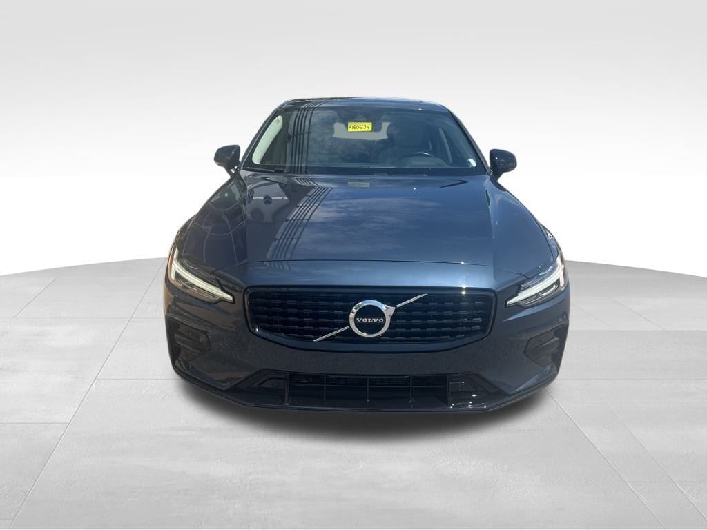 Used 2022 Volvo S60 Momentum with VIN 7JRL12TZ1NG160534 for sale in Franklin, TN